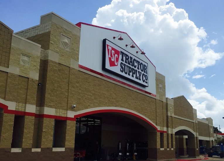 exterior paint for tractor supply company